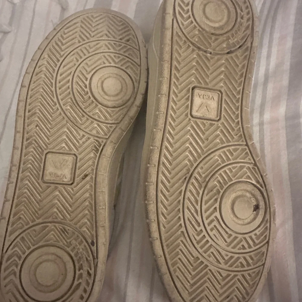 Veja White and Yellow Sneakers - Picture 7 of 8